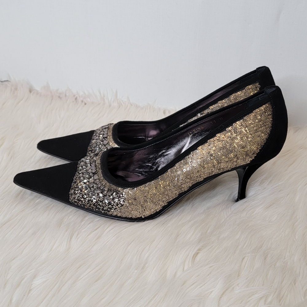 Donald J. Pliner Black and Gold Heels - Picture 4 of 11
